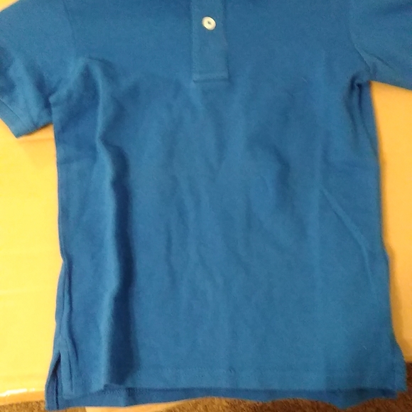 Child top size 4 -5 - Picture 3 of 5